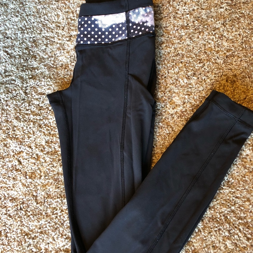FLASH SALE Lululemon size 2 leggings